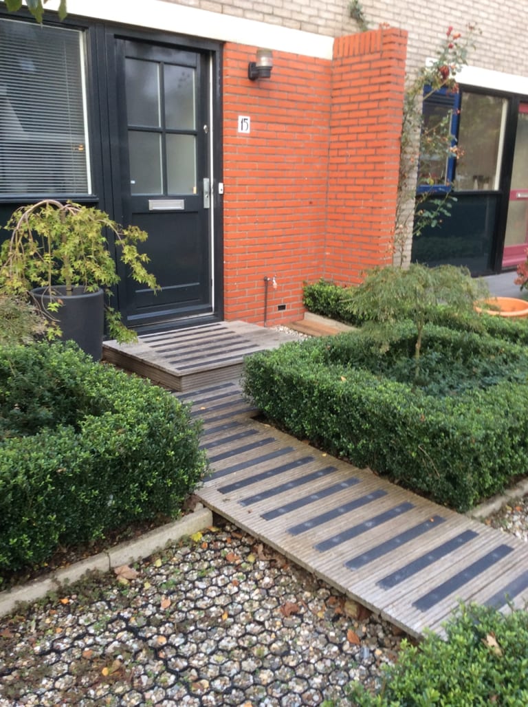 GripFactory_PolyGrip-Vlonderstroken_projectfoto_15a-768x1028