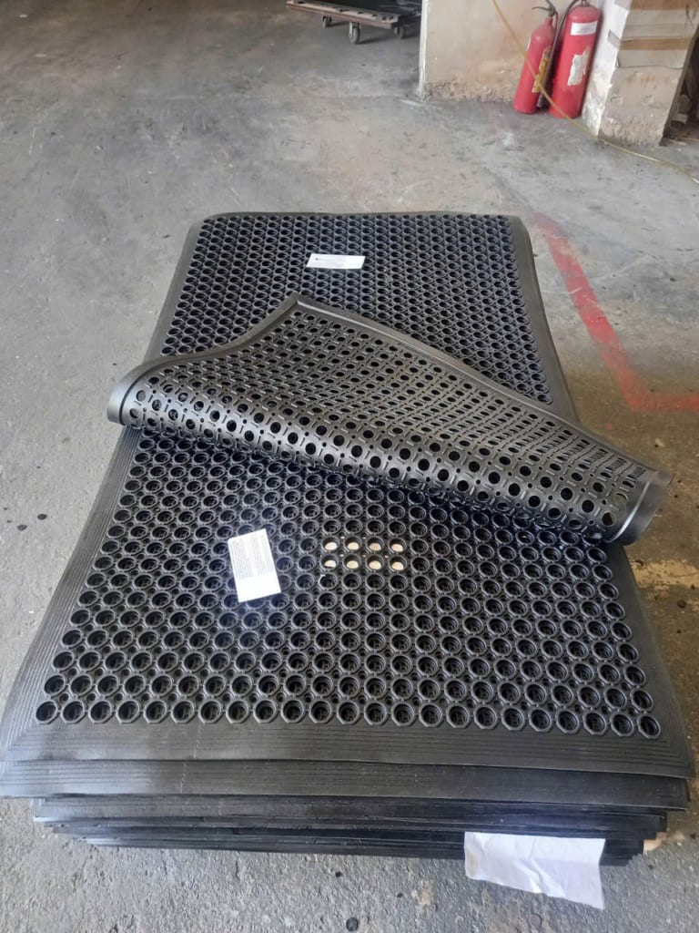 Thảm -cao su- chống- trượt- CT PRO 701K-6