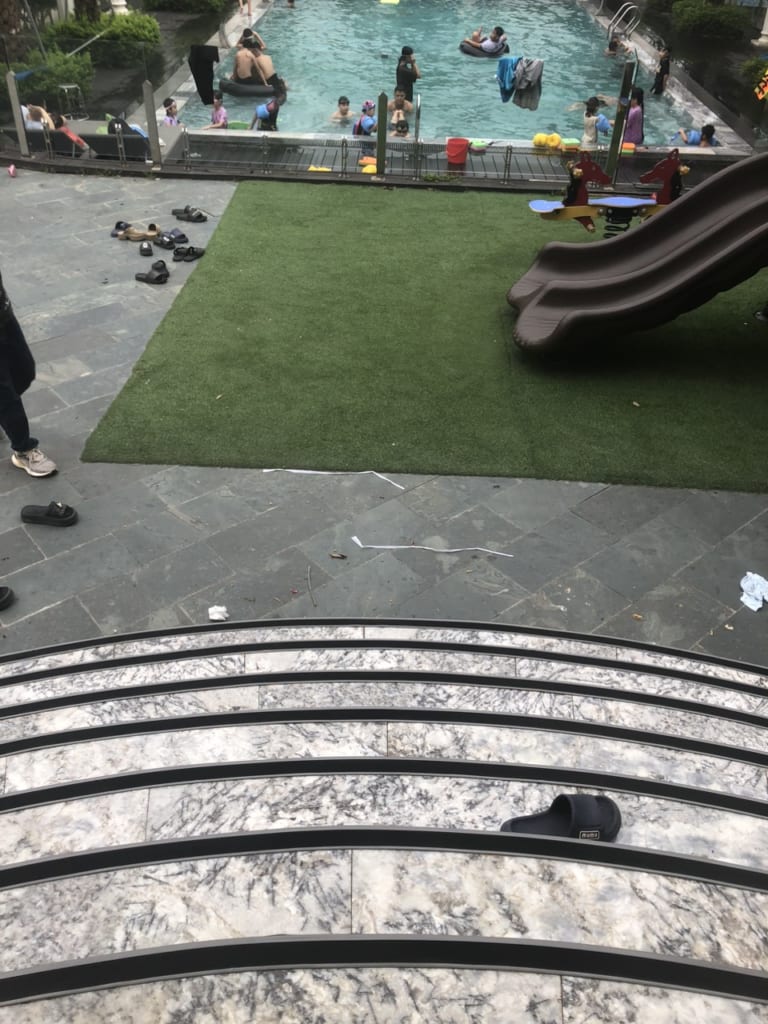 nep-pvc-chong-tron-truot-2-768x1024