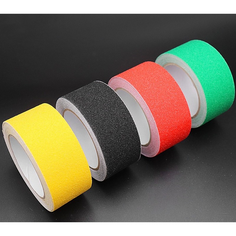 miếng dán chống trượt cầu thang