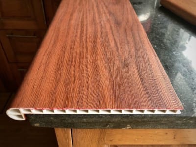 Tấm ốp chống trượt cầu thang