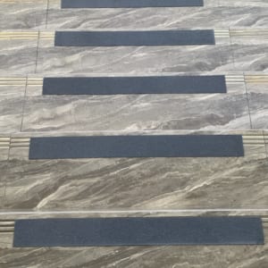 Tấm Dán Chống Trượt Hiệu Quả