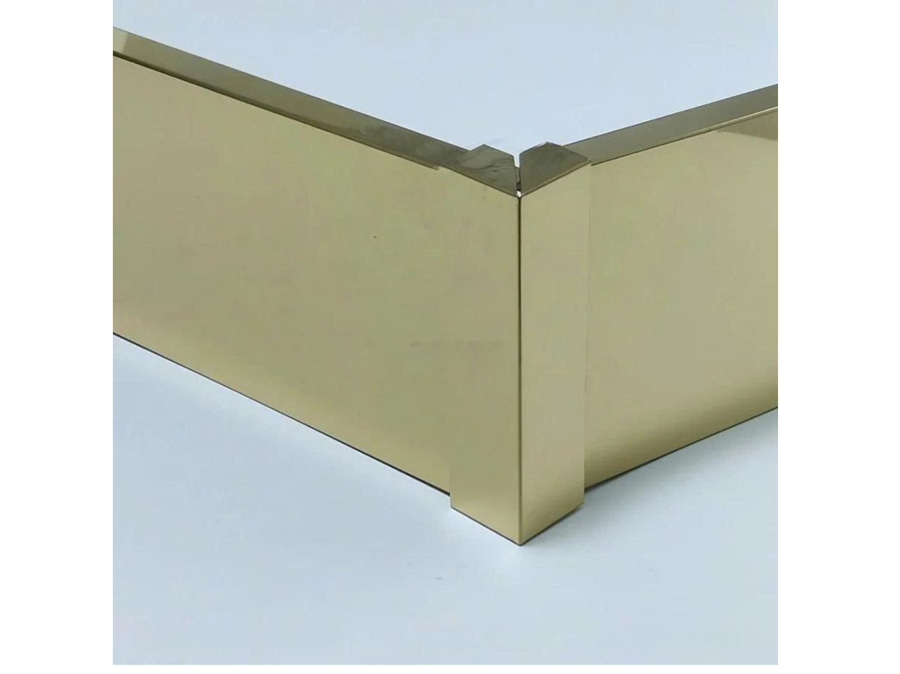 Nẹp chân tường inox 6png